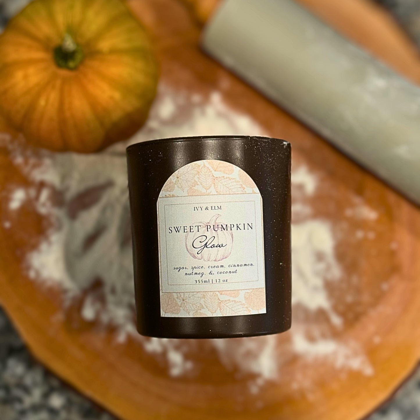 Sweet Pumpkin Glow 12oz Soy Candle-Ivy & Elm